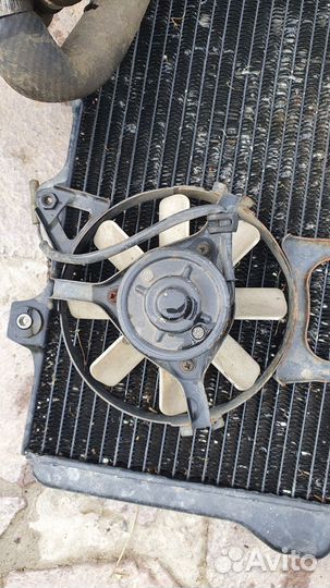 Вентилятор радиатора Suzuki gsx400f Сузуки катана
