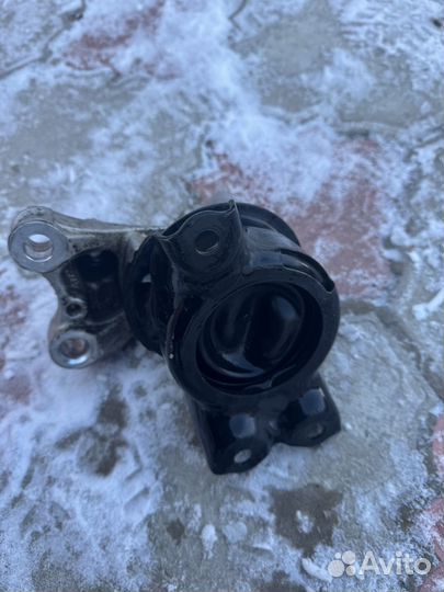 Подушка двигателя гидравлическая