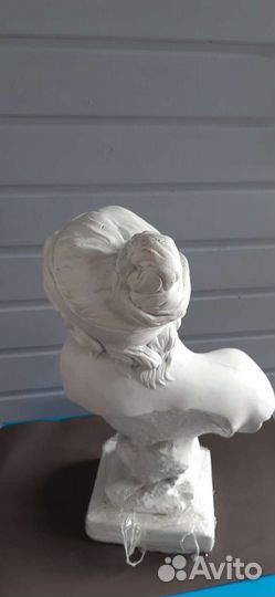 Декор бюст 42см бетон