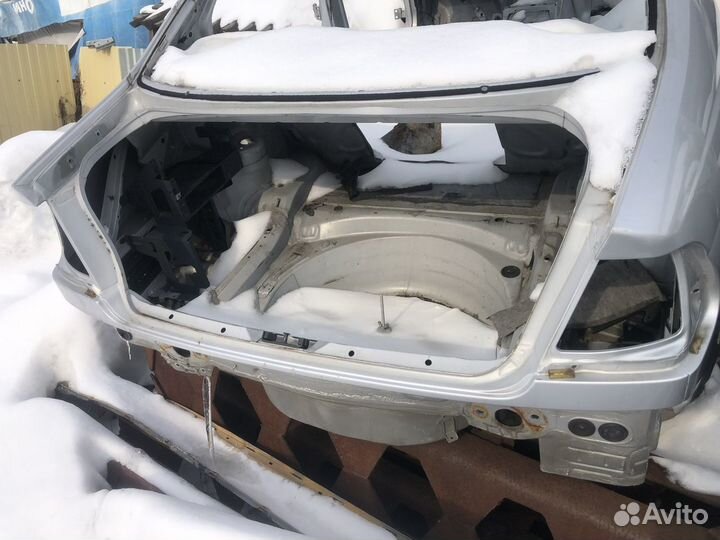 BMW E46 Крыло заднее Порог Крыша Лонжерон