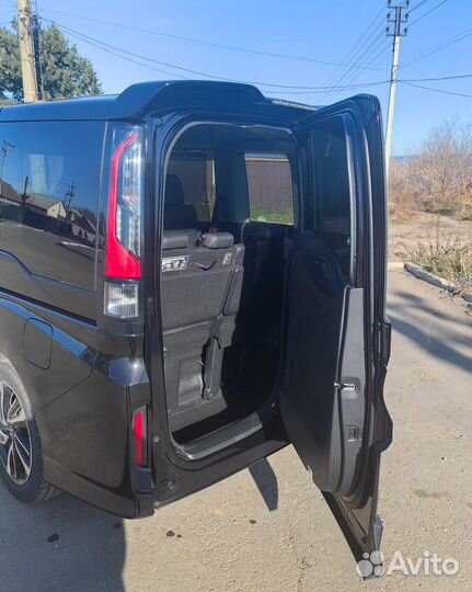 Honda Stepwgn Spada 1.5 CVT, 2015, 75 300 км