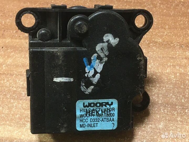 Моторчик заслонки отопителя Kia Ceed 2