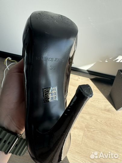 Туфли женские 37 размер Versace jeans