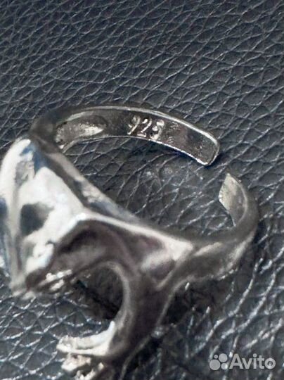 Серебряное кольцо