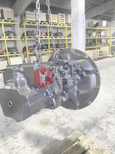 Гидравлический насос Komatsu PC300LC-7