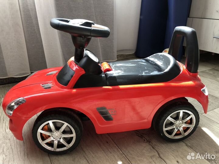 Машинка каталка толокар