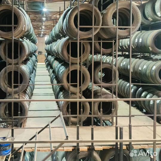 Hankook Smart Flex AH35 235/60 R16 100S