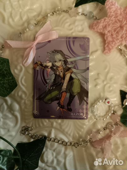 Официальные коллекционные карточки по геншину