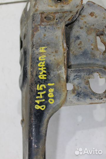 Панель передняя Opel Astra H 2004-2015