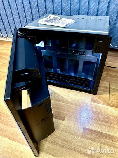 Miele Автоматическая встраиваемая кофемашина