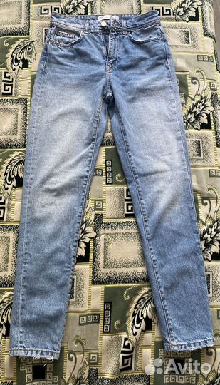 Джинсы Zara 34 прямые