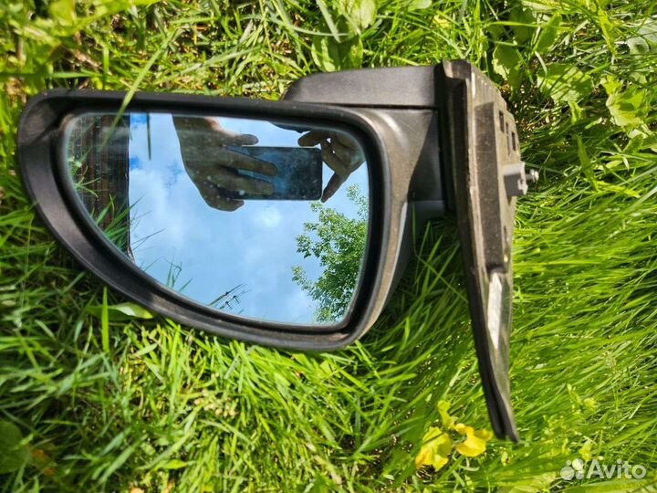 Зеркало правое kia ceed 2009 г новое