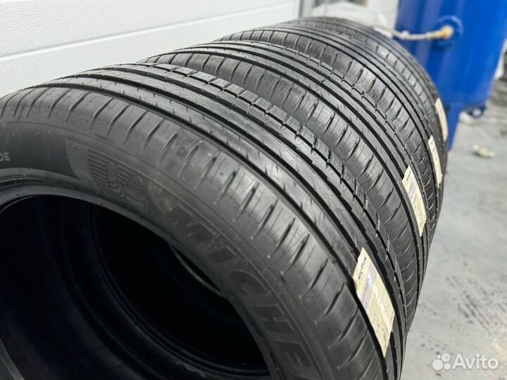 Michelin Pilot Sport 4 SUV 275/40 R21 107Y