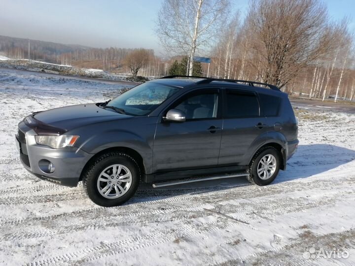 Mitsubishi Outlander 2.0 CVT, 2011, 223 717 км