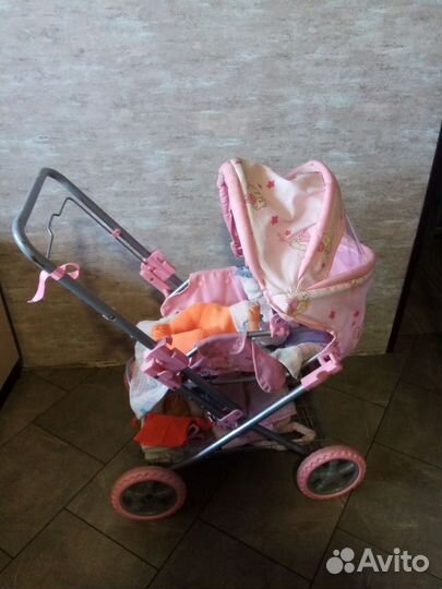 Коляска кукольная