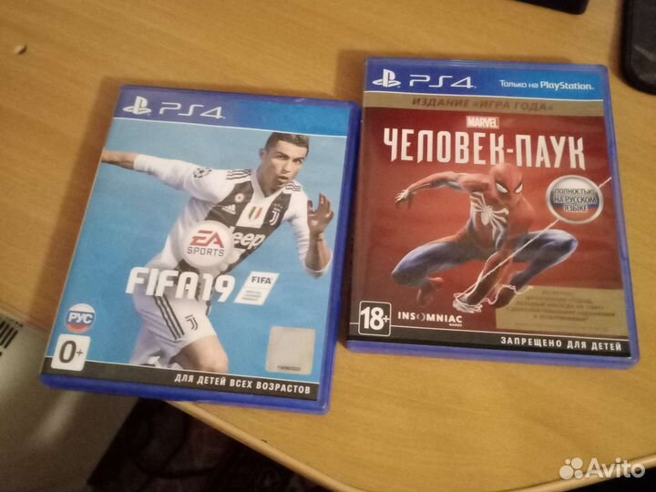 Sony playstation 4 PS4 pro 1tb