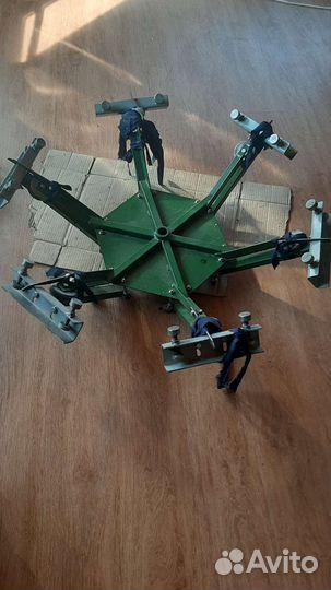 Станок для печати логотипов краской