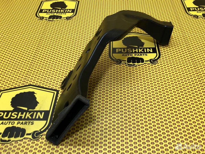 Воздуховод отопителя правый Hyundai I30 PD G4LG