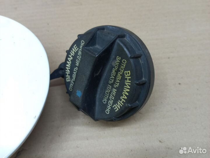 Лючок бензобака Hyundai solaris 1 RB