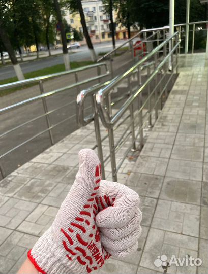 Монтаж перил