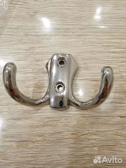 Крючки для одежды новые разные 100 шт