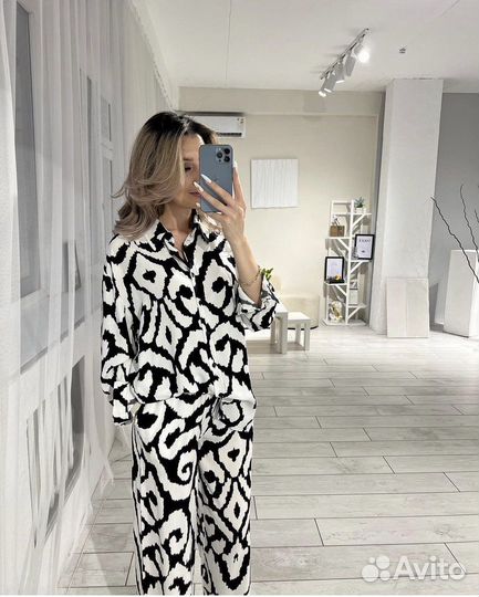 Шикарная двойка в красивый принт