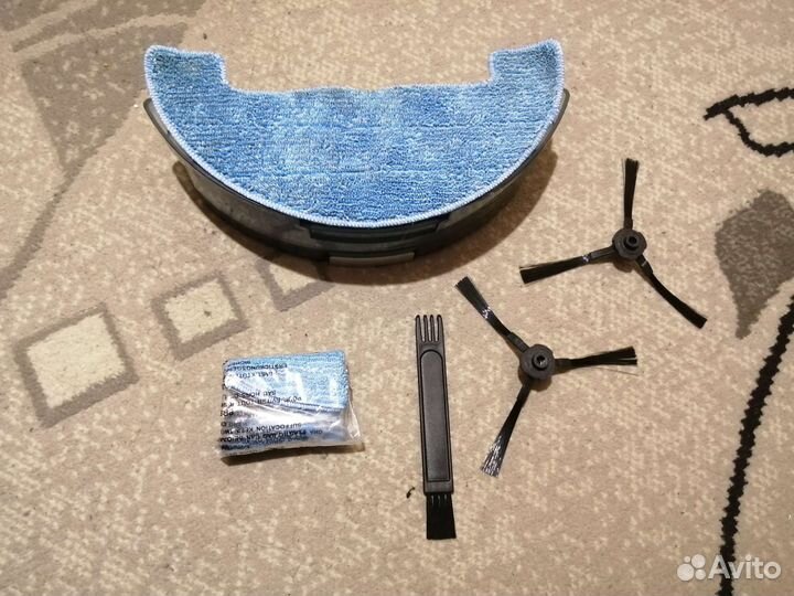 Робот пылесос polaris pvcr 0726W