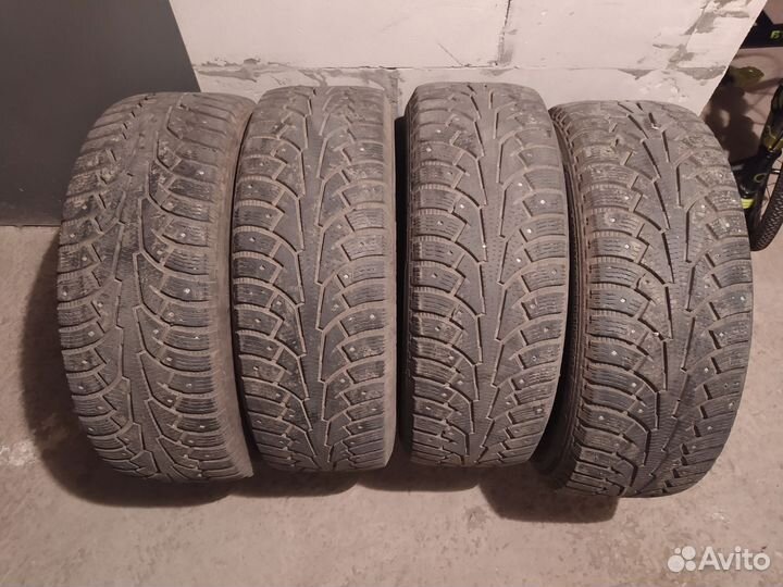 Nokian Tyres Hakkapeliitta SUV 225/55 R18