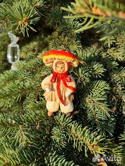 Елочная игрушка. Девочка Мухоморчик