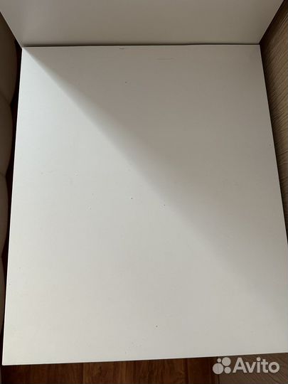 Тумбочка прикроватная