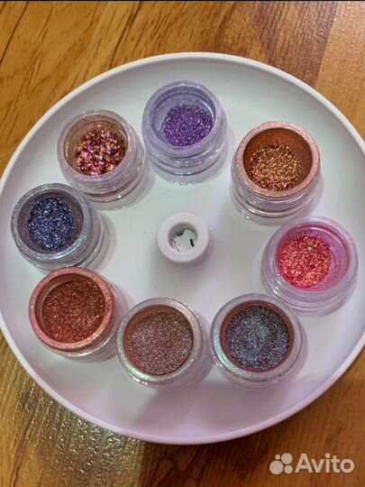 Рассыпчатые пигменты Tammy Tanuka и с WB