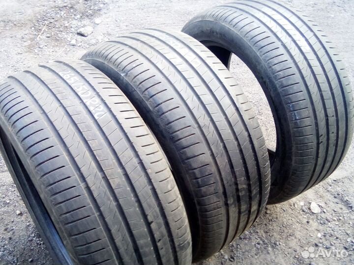 Bridgestone Alenza 001 265/50 R20 111V