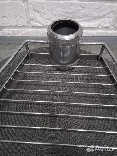 Полки на барную стойку трубу