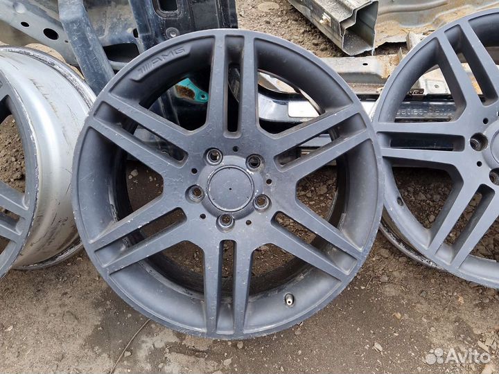 Диски R17 оригинал AMG мерседес w204