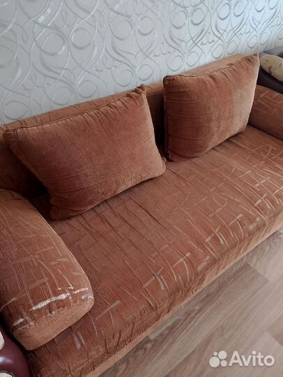 Диван и 2 кресла