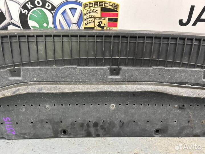 Защита/пыльник переднего бампера Audi A6/RS6/S6