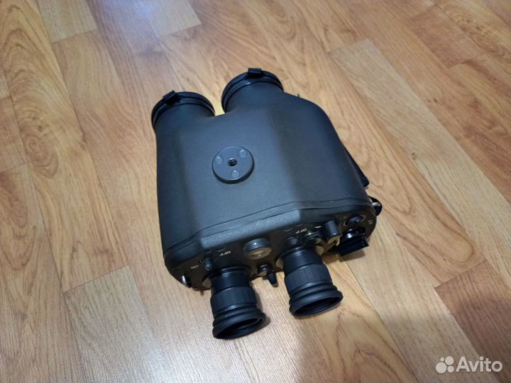 Бинокль Зенит бсв 16x40 (со стабилизацией)