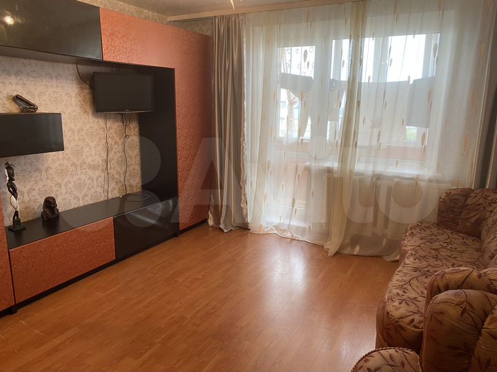 3-к. квартира, 67 м², 10/10 эт.