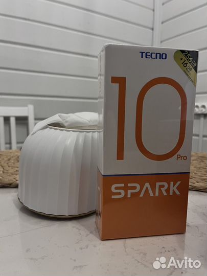 TECNO Spark 10 Pro, 8/256 ГБ