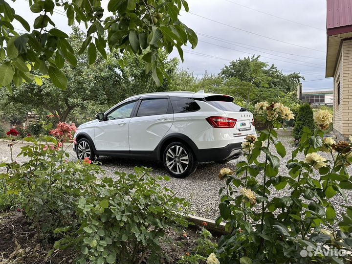 LADA Vesta Cross 1.8 AMT, 2018, 86 000 км