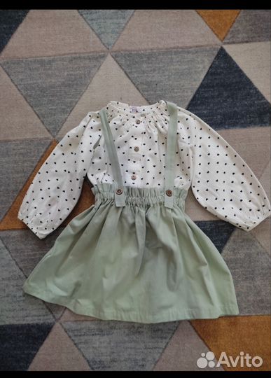 Блузка с юбкой