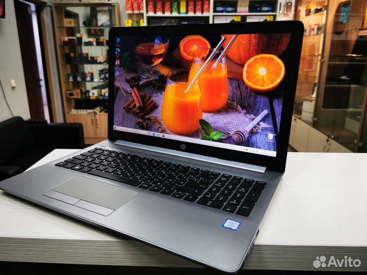 Ноутбук HP FHD Core i3 7gen 8gb DDR4 SSD 256gb