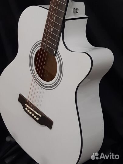 Акустическая гитара Elitaro