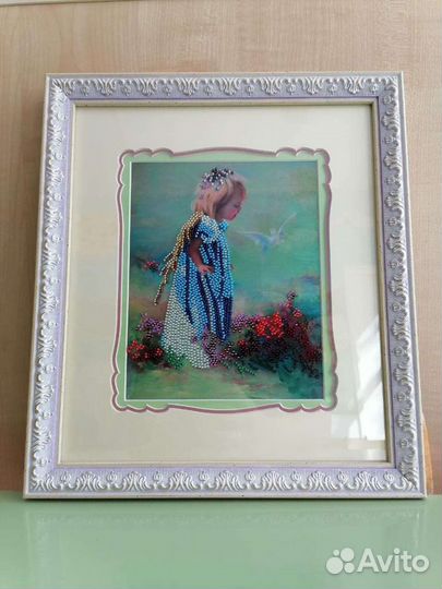 Ангелочек с голубем