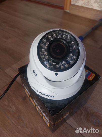 Камера видеонаблюдения купольная