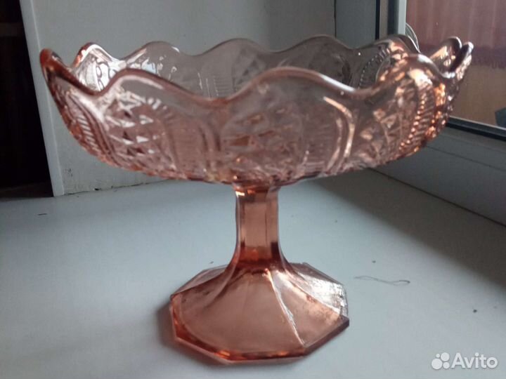 Ваза, сырная тарелка, блюдца