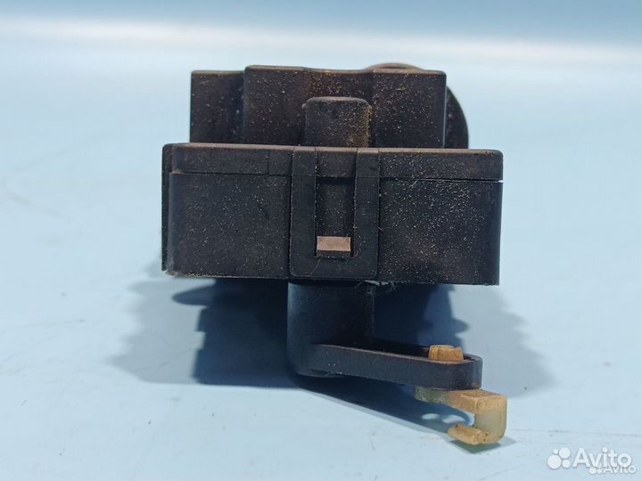 Моторчик заслонки отопителя для Mitsubishi Carisma