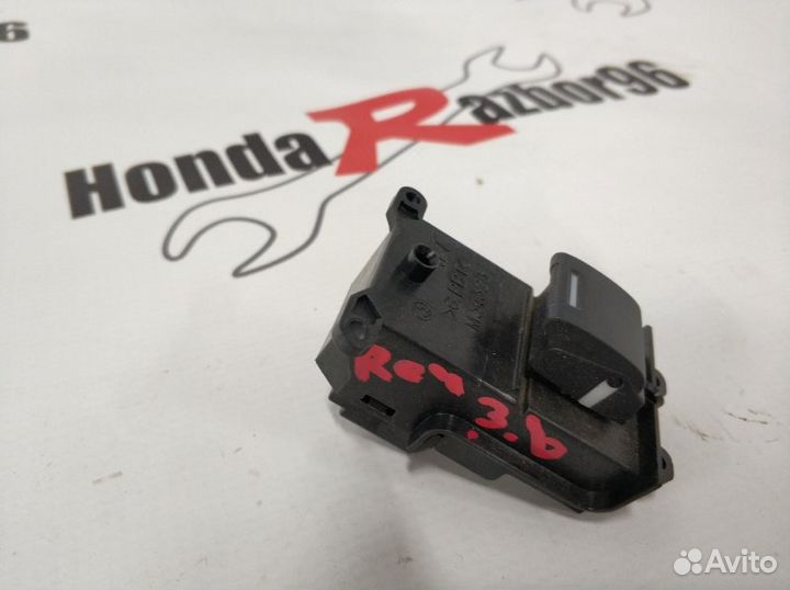 Кнопка стеклоподъемника задняя левая Honda Cr-V 3