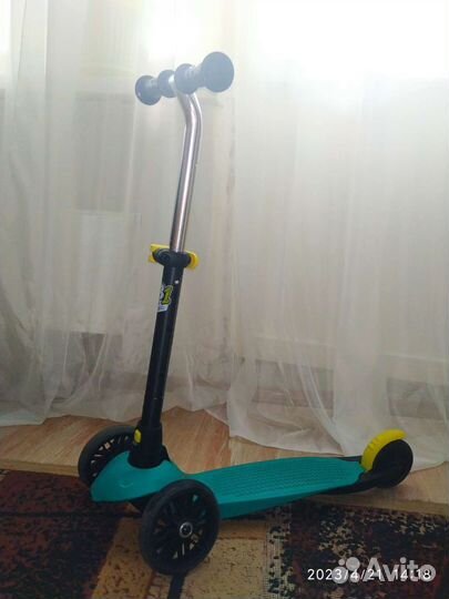 Самокат детский трехколесный бу
