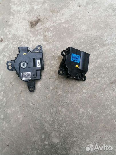 Сервопривод печки Hyundai Sonata 6 YF